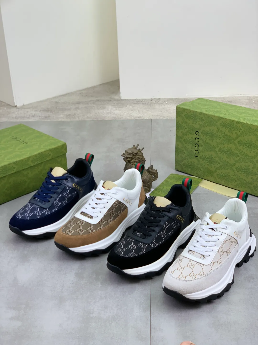 Men's shoes 💰P440💰[New model] (GUCCI) official website's latest 🎁🎁casual and fashionable men's shoes👟, hot style💥 style is simple and elegant, exclusive for trendy men. Unique official website's latest brand double G element 👑Gucci original style Decoration, fashionable and generous, made of original frosted calfskin ✅ fully imported first-layer pigskin lining, the official website specifies wear-resistant, lightweight original rubber casual outsole, classic model taken in real life 🎬38-44 (customized for 45) 4️⃣ colors available